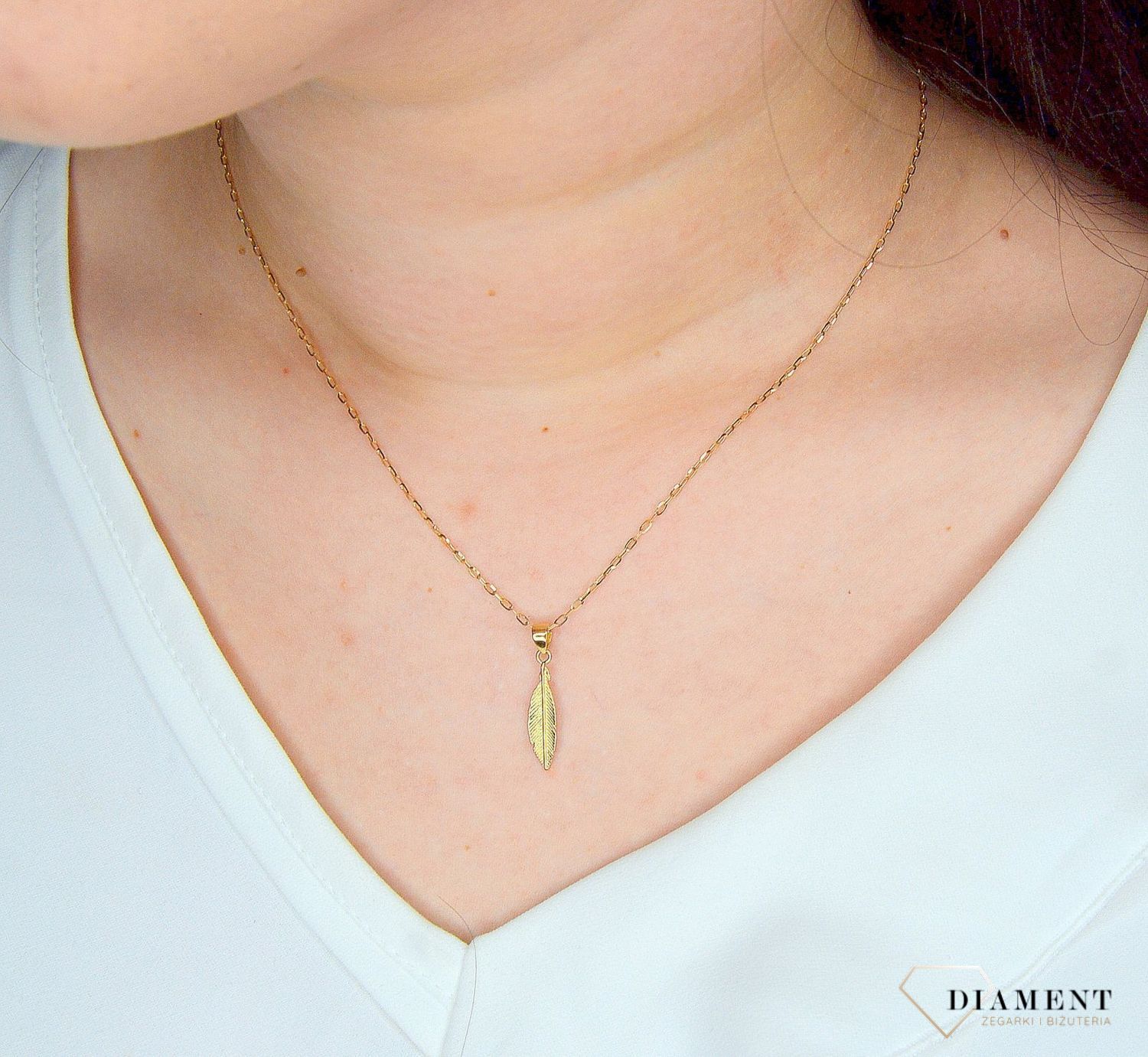 Złota zawieszka 333 piórko ZA 4655 333.jpg